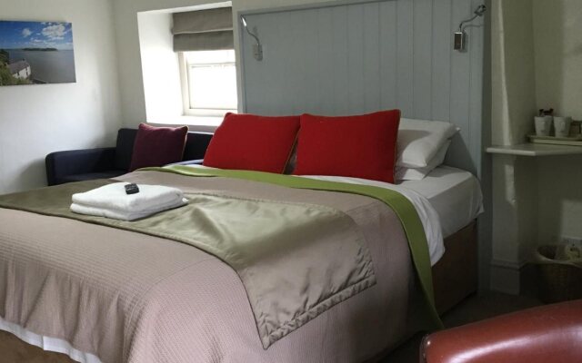 The New Three Mariners Inn