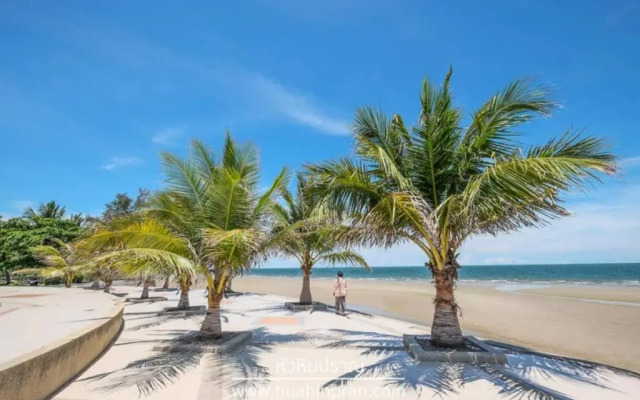 350m to beach pool villa