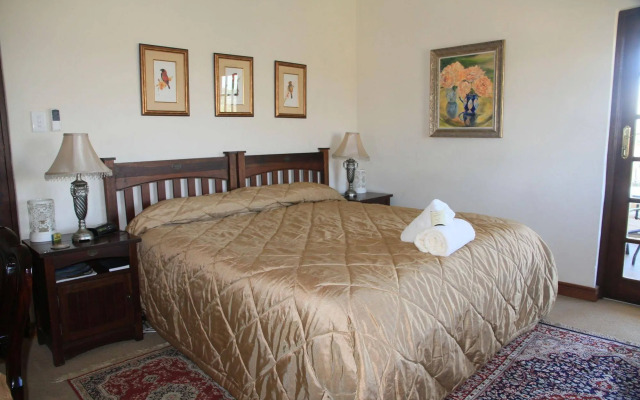 Amber Rose Country Estate