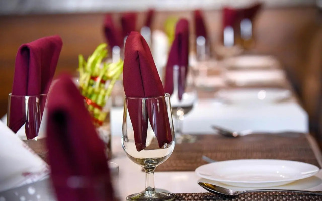 Lemon Tree Hotel Jamnagar
