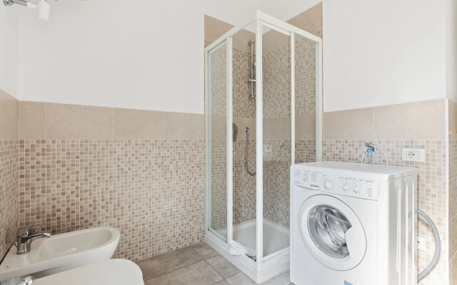 Roomy Apartment Duomo & San Babila