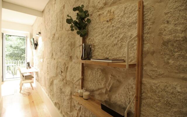 Nomad's Bonjardim City Flats