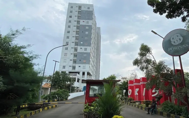 Simply And Homey Studio At Poris 88 Apartment