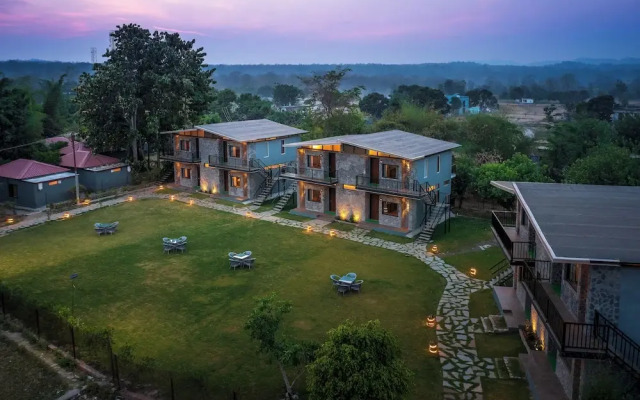 Corbett Machaan Resort