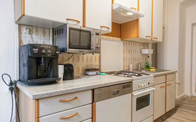 Comfortable 3BR Danube & Millenium Tower