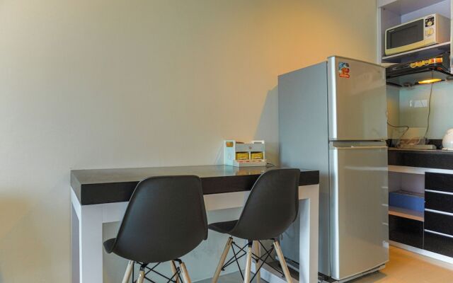 Simply Look And Cozy 1Br Gp Plaza Apartment