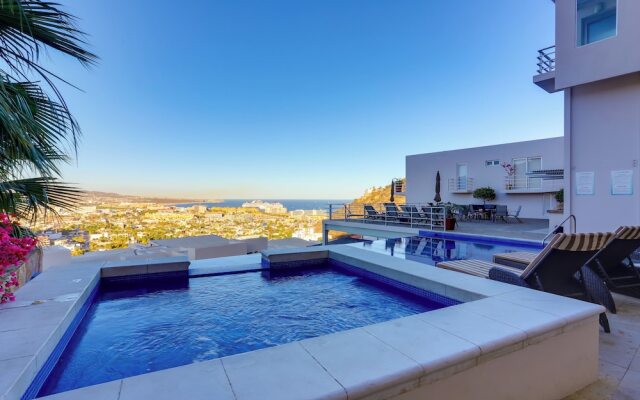 Cabo Pedregal Condo: Ocean View & 2 Infinity Pools