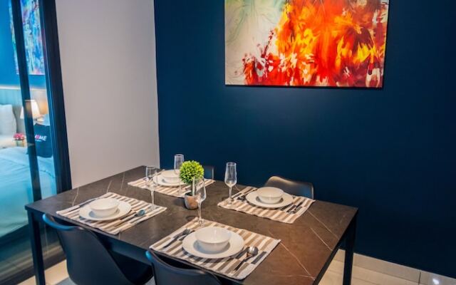 Almas Suites by Subhome