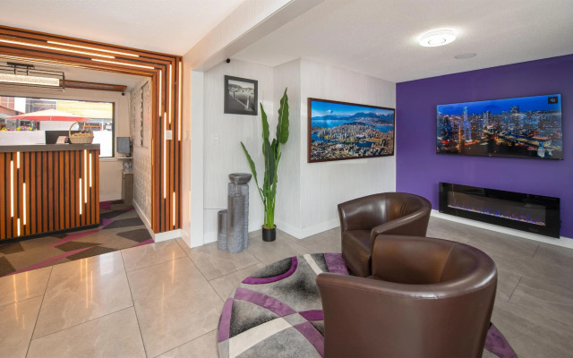 Coast Metro Vancouver Hotel