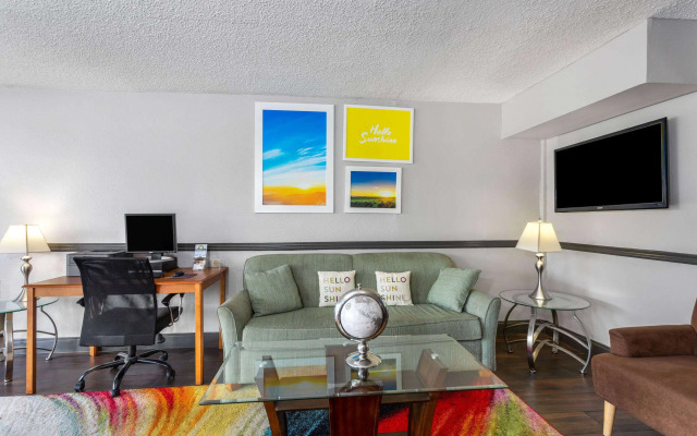 Days Inn by Wyndham Wildwood I-75