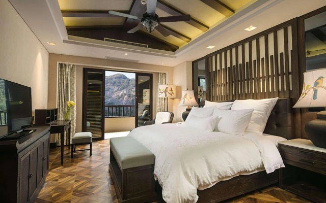 Hilton Sanqingshan Resort