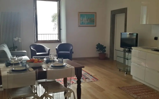 IseoLakeRental - Borgo Lago