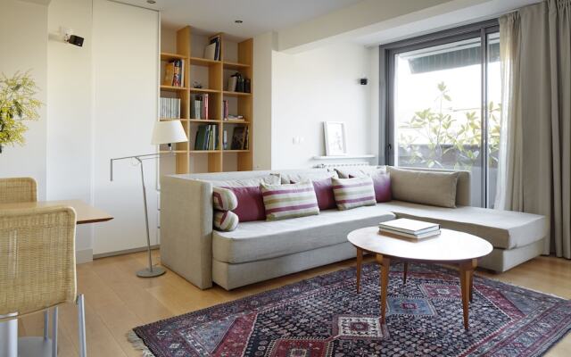 Araba Attic by FeelFree Rentals