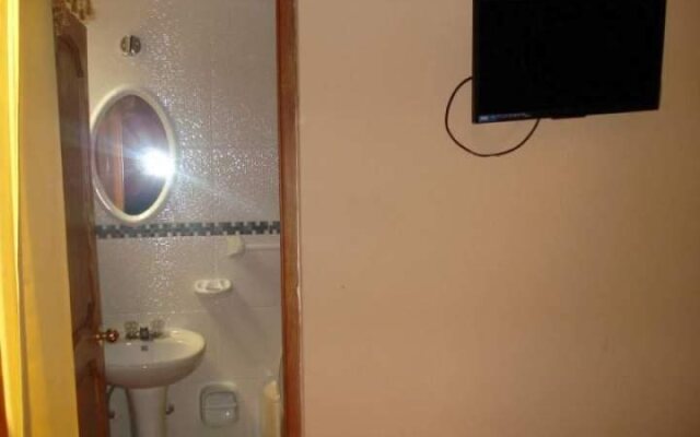 Cusi Hotel
