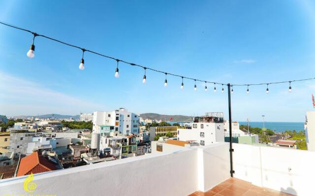 Sea Star Hotel
