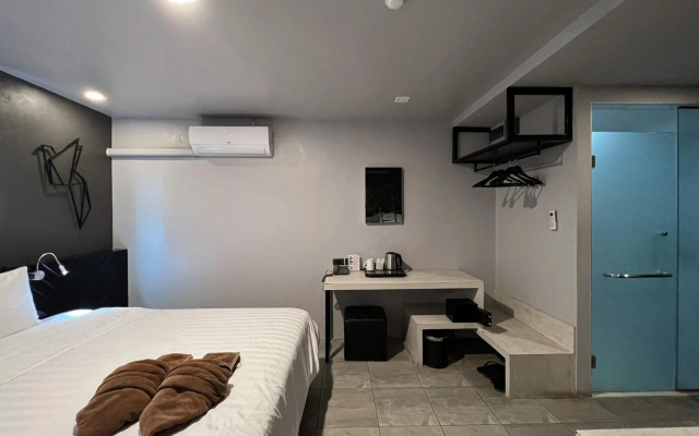 We Terminal Hotel