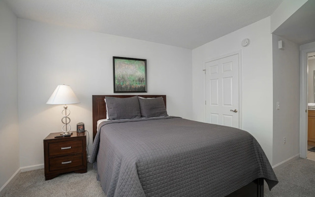 SoBe N Street Apartments