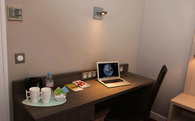 Hôtel Les Trois Roses, Grenoble Meylan