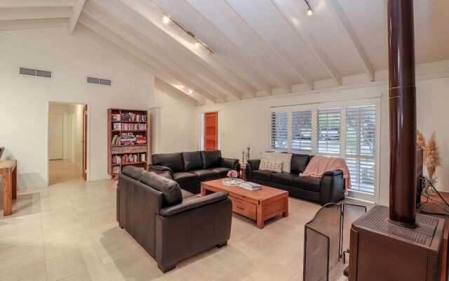 Seabreeze House