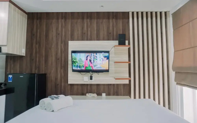 Homey And Relaxing Studio Serpong Garden Apartment