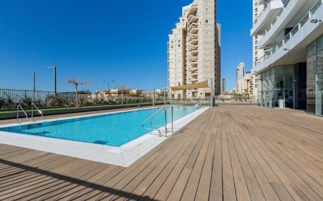 Nat 600 Beach-Luxury Appartment