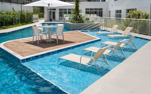 Summit Pinheiros by Okaeri Home Aparts