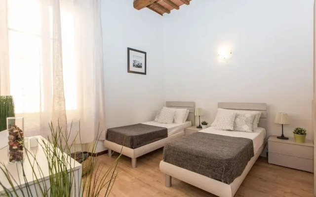 Rental In Rome Rosselli Palace Deluxe 3 Apartment