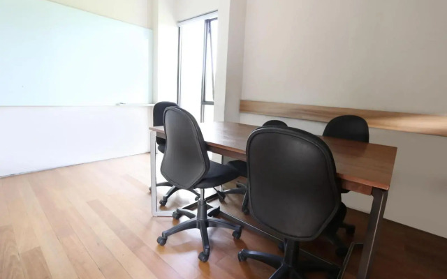 ZEN Rooms Permata Karawaci Syariah