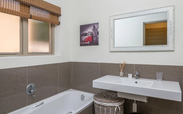 San Lameer Villa Rentals 1932