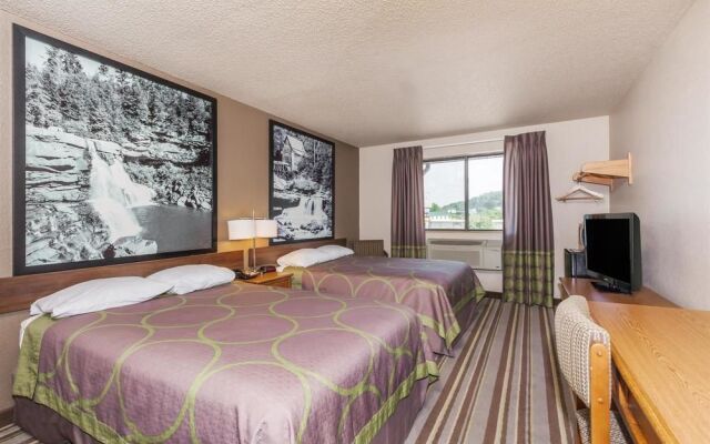 Super 8 Dunbar/Charleston Area