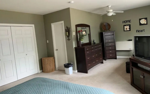 Dauphin Inn Express