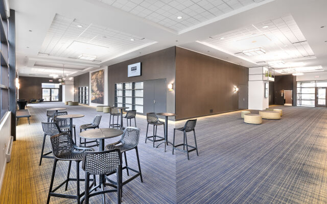 Rodeway Inn & Suites