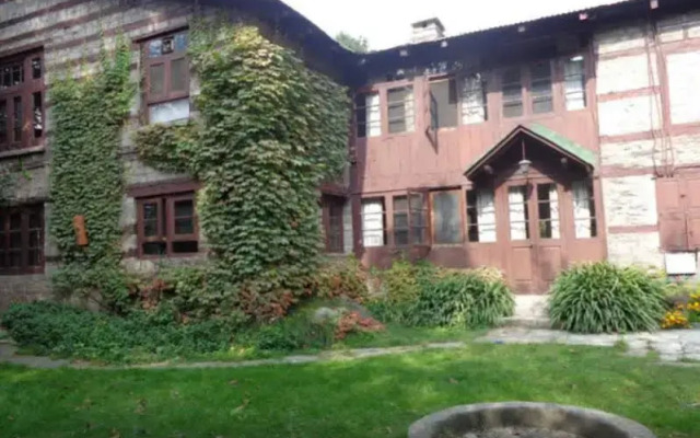 Johnson Lodge & SPA