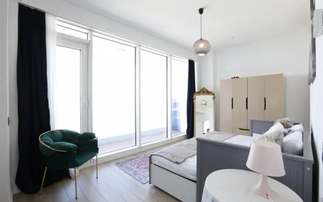 Amazing Residence Flat With Superb View in Kartal