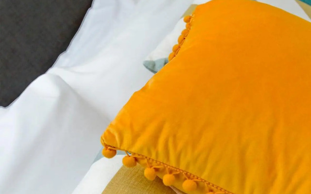 Ultra Modern, West End Village, Refurbished 1 bed