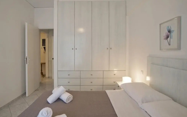 Blue Nest in Dafni With 1 Bedrooms and 1 Bathrooms