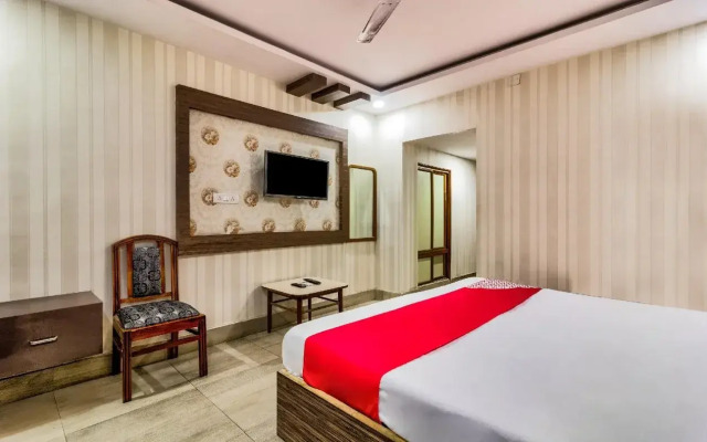 Hotel Classic By OYO Rooms