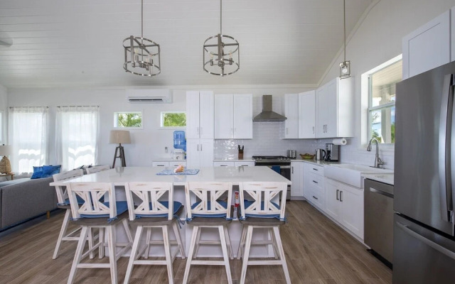 Lavender Beach House 2 Bedroom Home