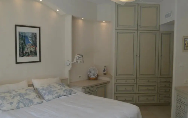 Rural Villa in Lorgues With a Private Pool