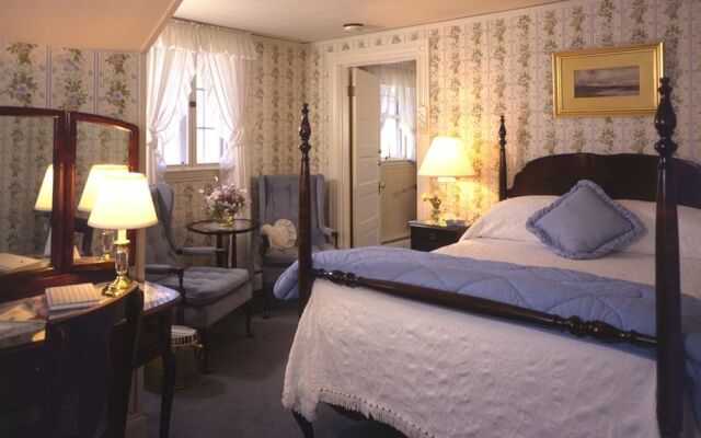 Thorncroft Inn