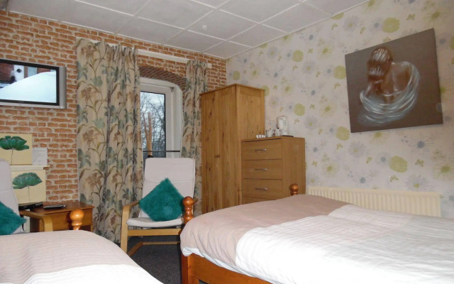 Kirk Lea Guest House