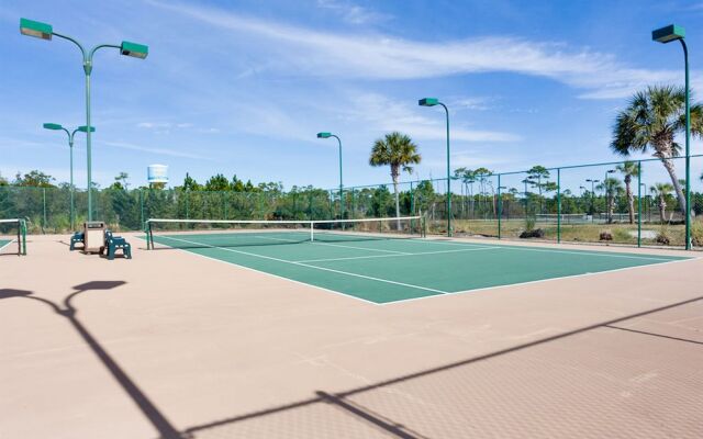 Palacio Condominiums