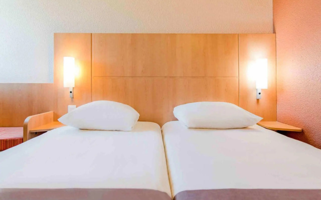 ibis Besançon Marchaux