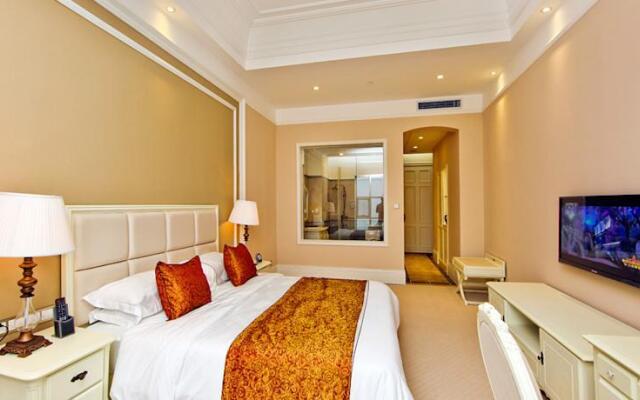 Yantai Blue Sky Hotel