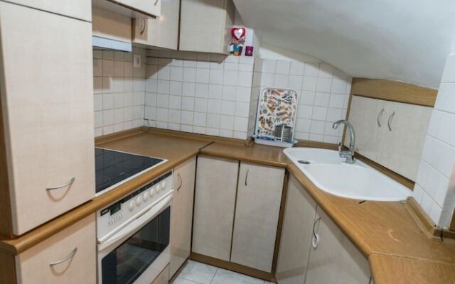 Marina Apartment in Nikea