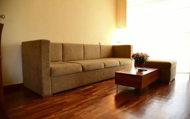 LOTUS Luxury Apartment