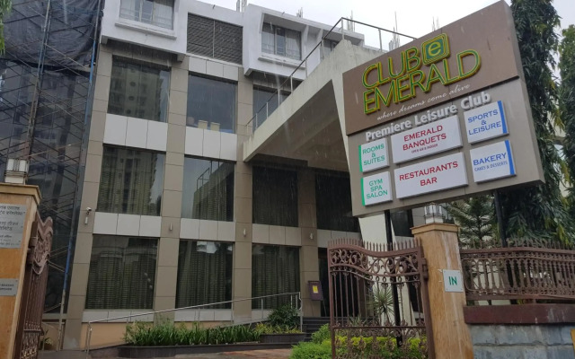 Club Emerald