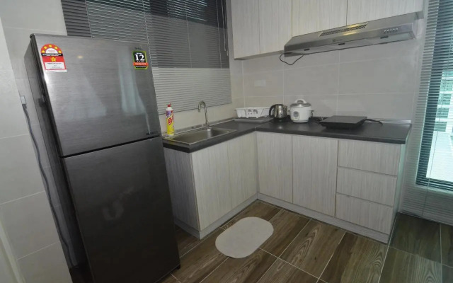 Kuching City Luxury Vivacity Suite A2