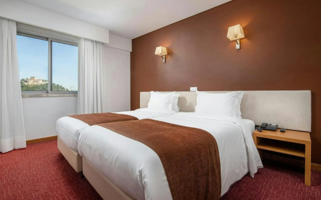 Отель Stay Hotel Leiria