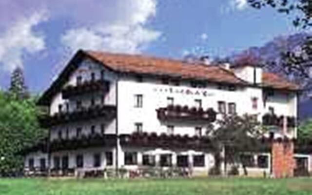 Hotel Monte Rust